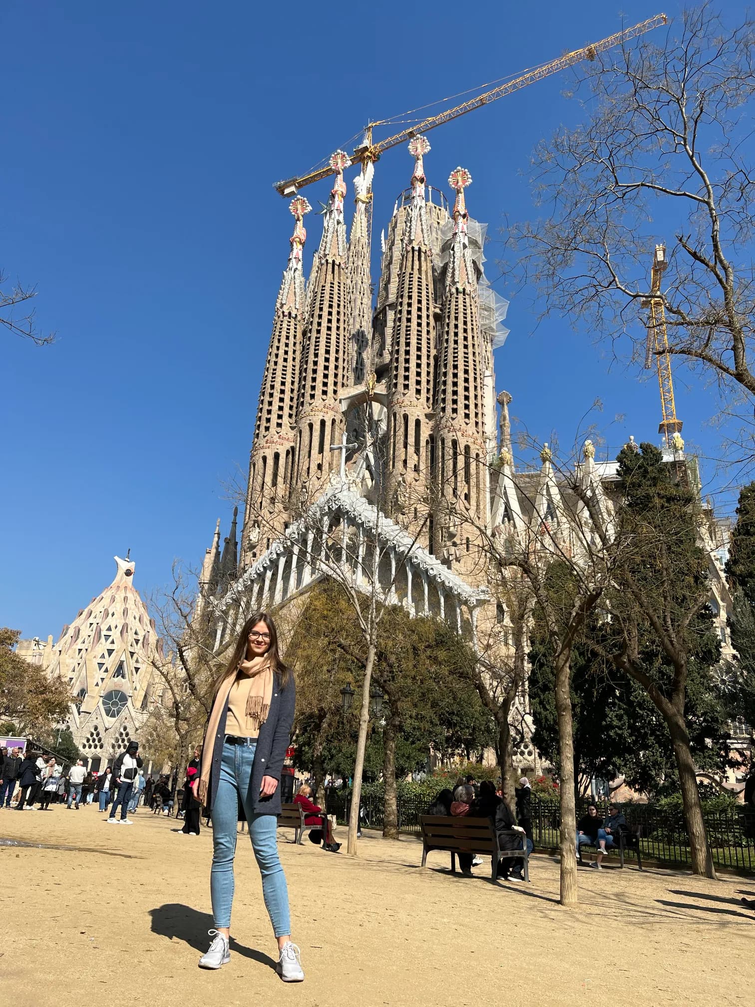 sagrada familia exterior view