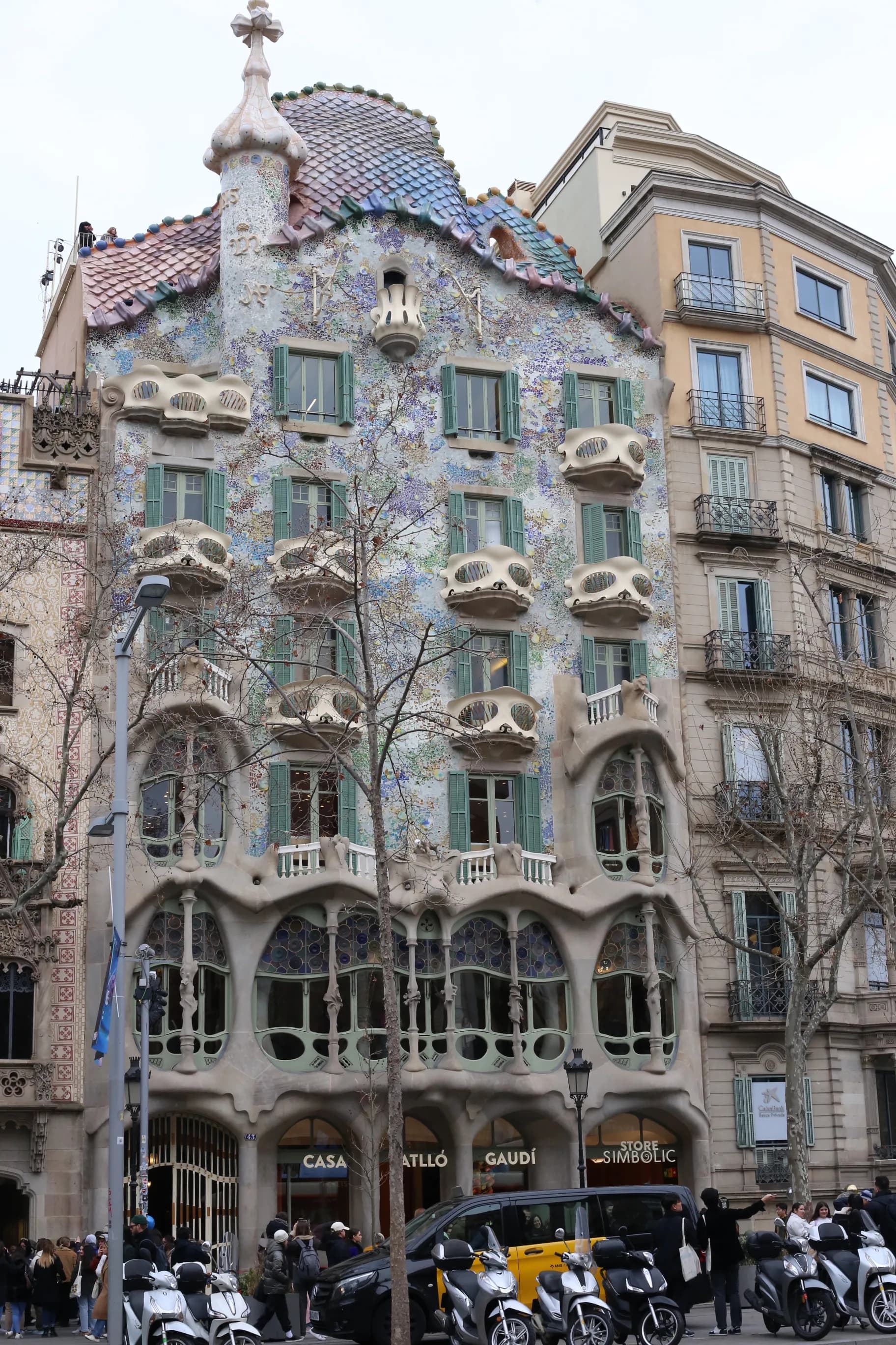 casa batllo gaudi barcelona
