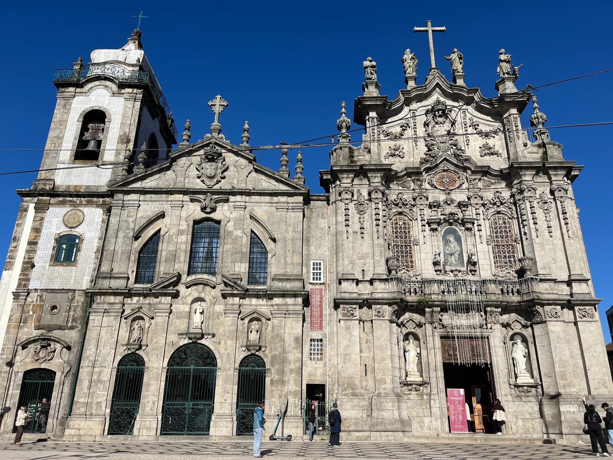 Carmo Church and Carmelitas Church