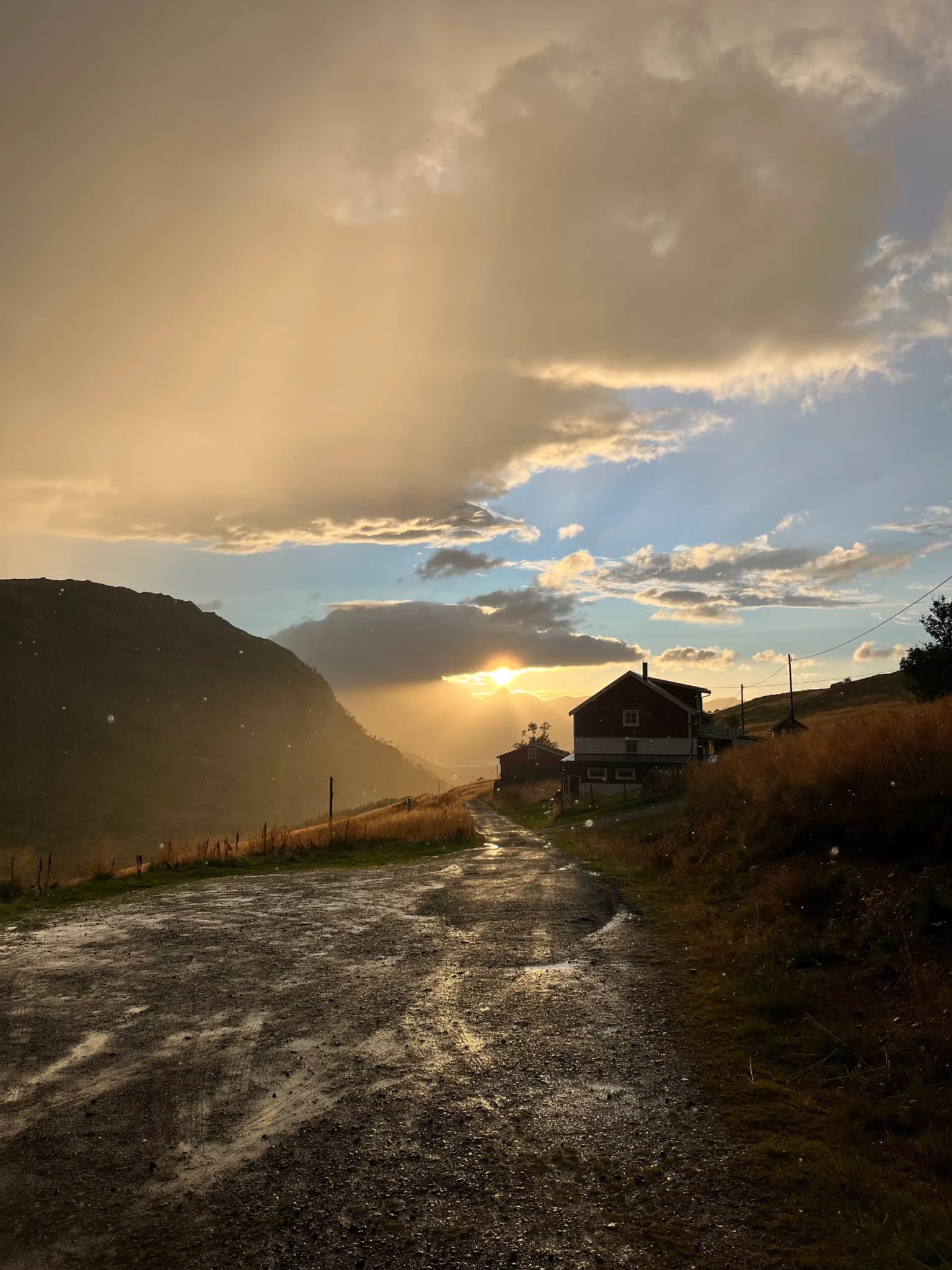 Deszczowa pogoda na Lofotach